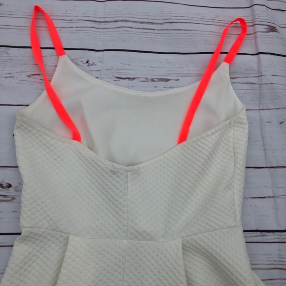 White Dress With Orange Straps - Picture 5 of 5